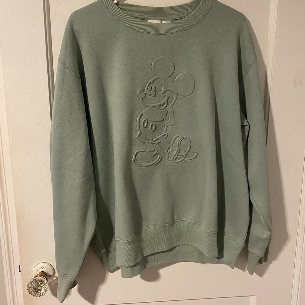 Disney sweatshirt
